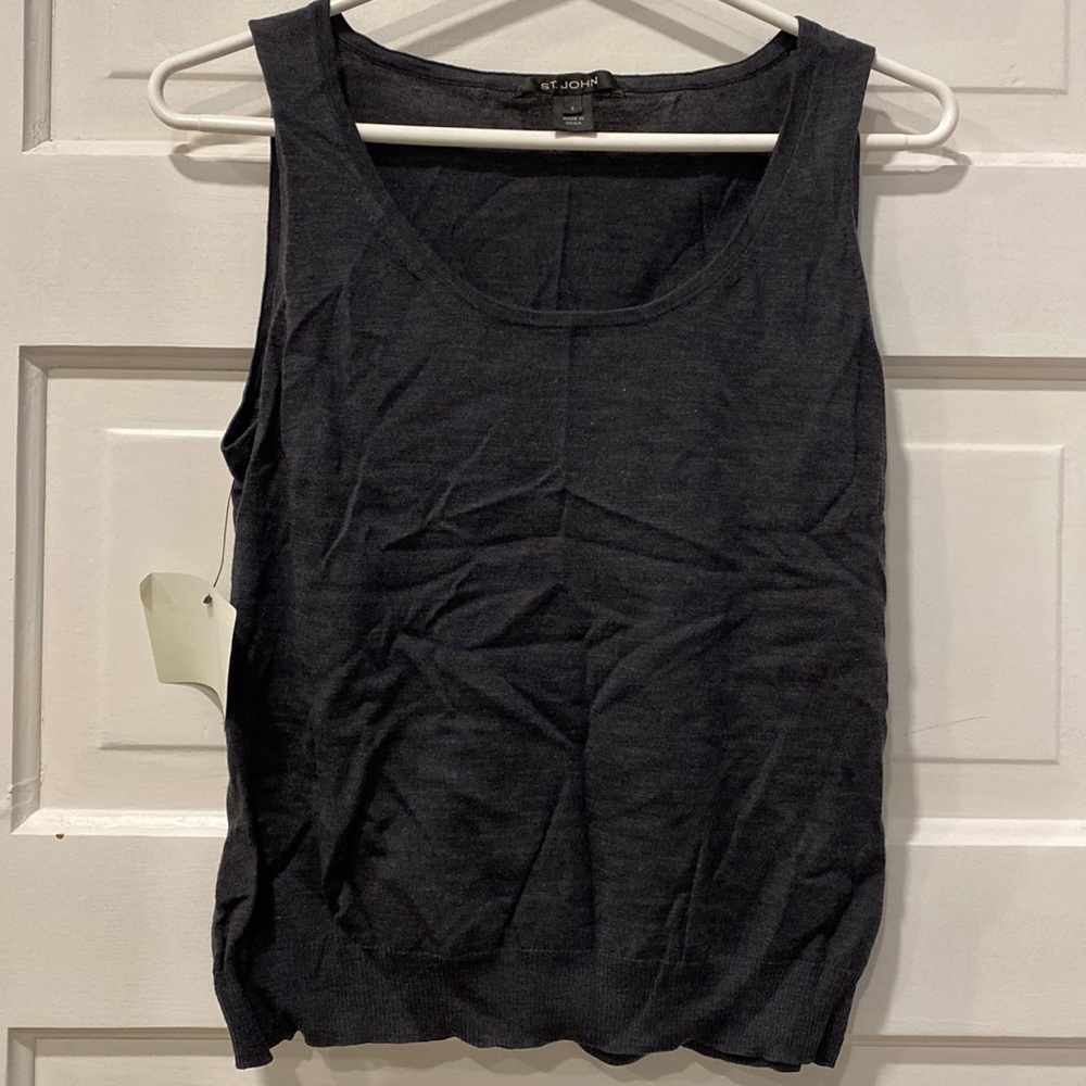 ST JOHN KNITS Women’s Basic Tank